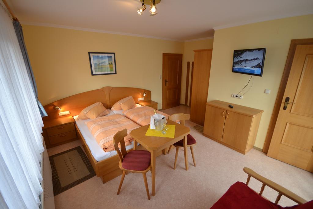 Pension Theresia Dorfgastein Room photo