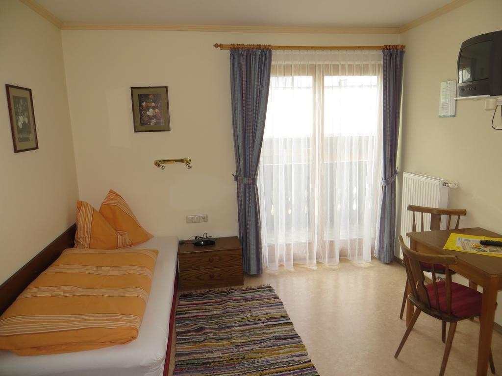 Pension Theresia Dorfgastein Room photo